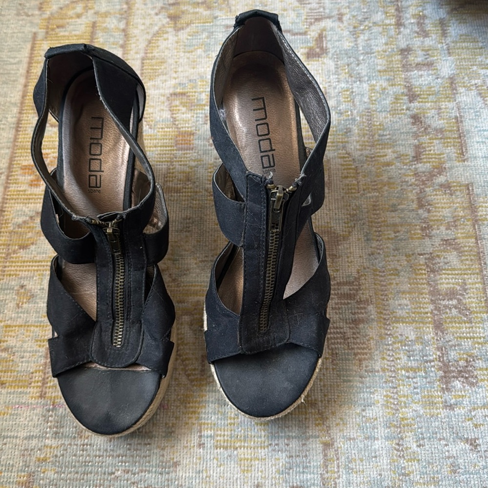 Espadrille wedge with zipper